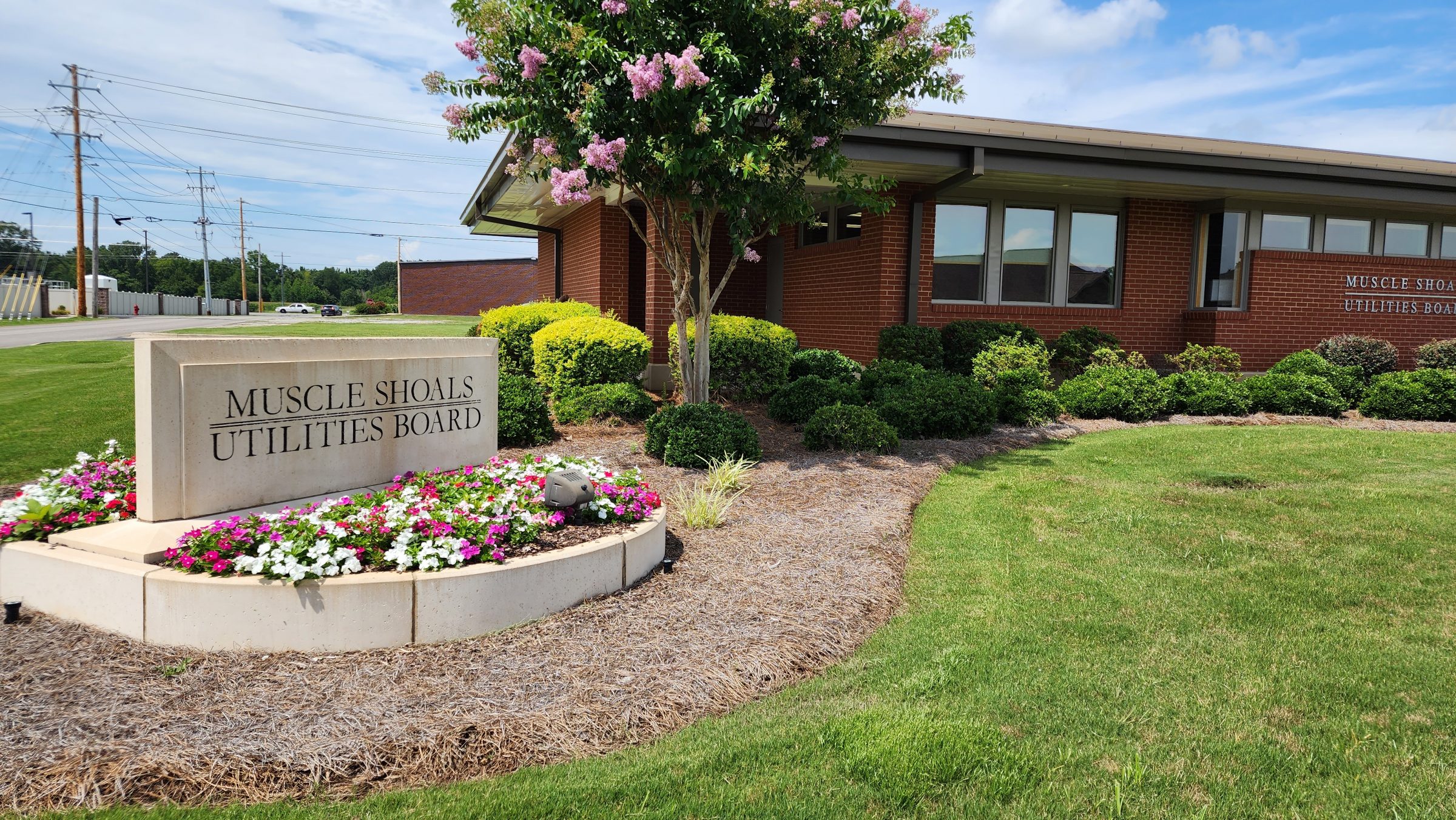 Muscle Shoals Utilities Board building exterior